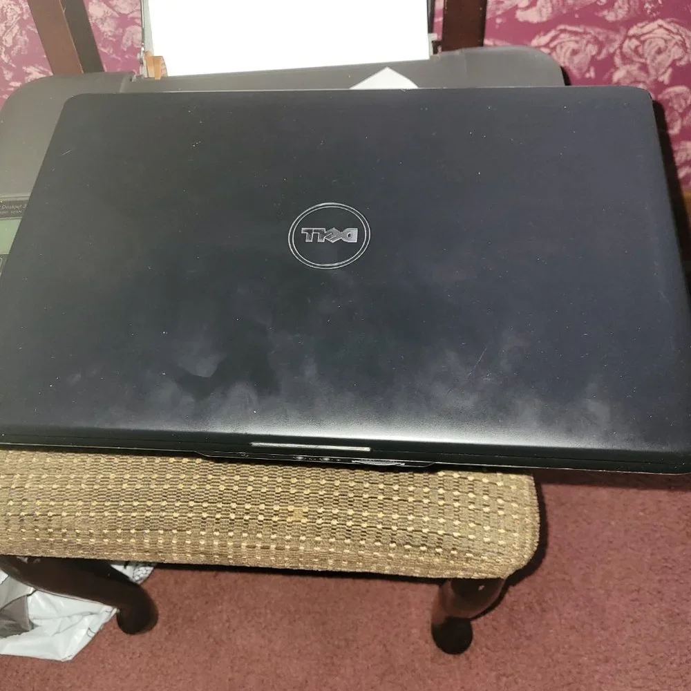 Dell Inspiron 1545 Laptop